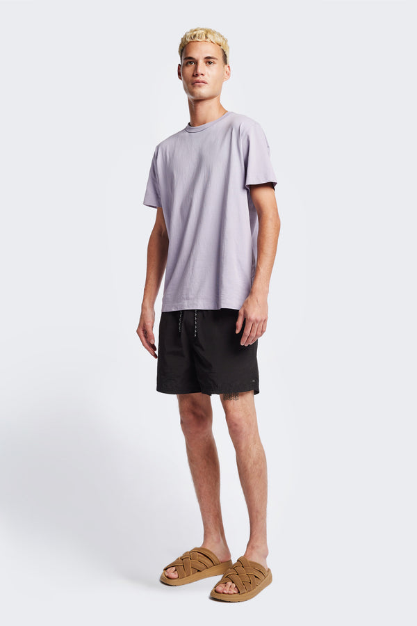 The Radius T-Shirt Lilac is a classic tee with a traditional fit that's comfortable and relaxed. Crafted from a high-grade organic cotton.