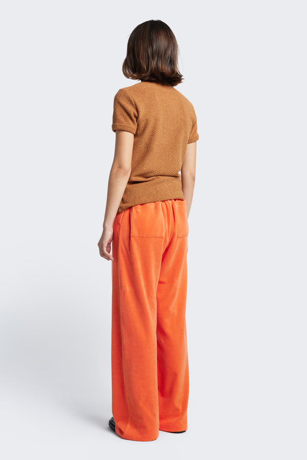 The back of the Exodus Tee Rusty Brown, a classic slim fit ringer t-shirt in thick jersey. Available in five sizes.