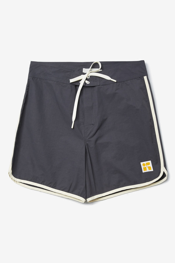 The Hybrid Board short in Slate Grey, made from a functional technical cotton/nylon thats durable, stashable and quick-drying. Featuring back patch pocket with Velcro closure. Available in 5 sizes.
