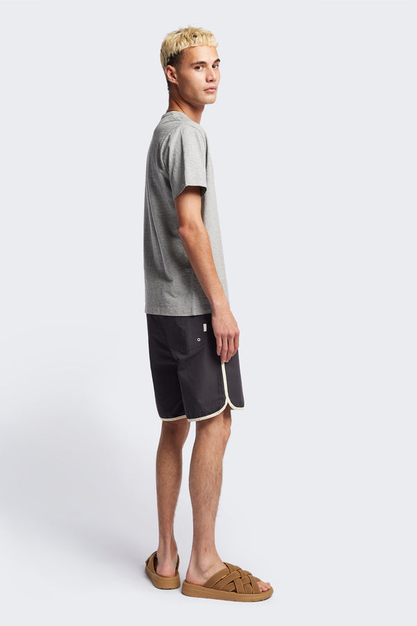 The Hybrid Board short in Slate Grey, made from a functional technical cotton/nylon thats durable, stashable and quick-drying. Featuring back patch pocket with Velcro closure. Available in 5 sizes.