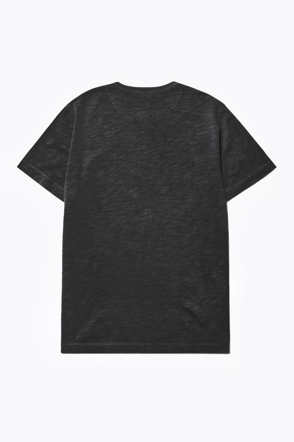 Back of The Stratus Henley T-shirt in Vintage Black. Garment-dyed in soft cotton jersey with three-button placket and coverstitched hems. Available in 5 sizes.