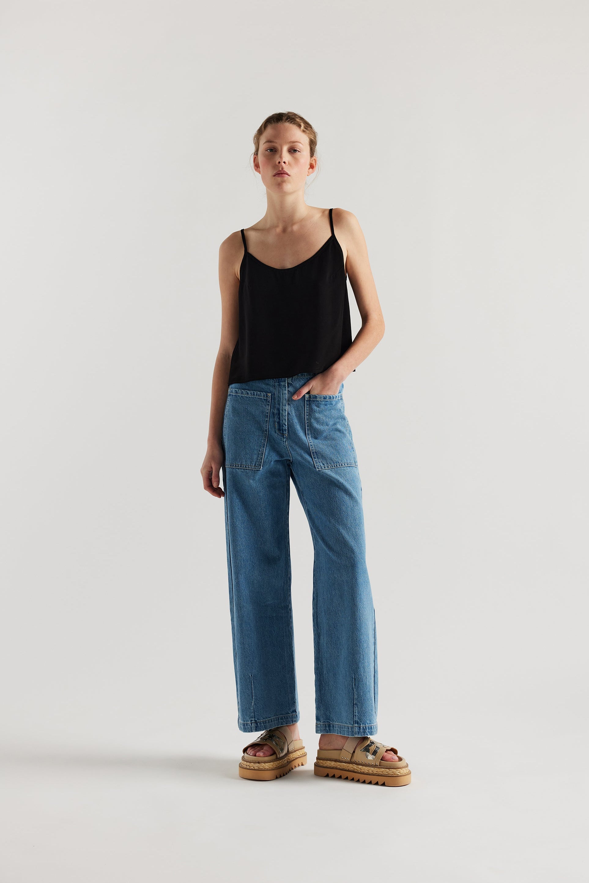 Women-Interval-Front-Pocket-