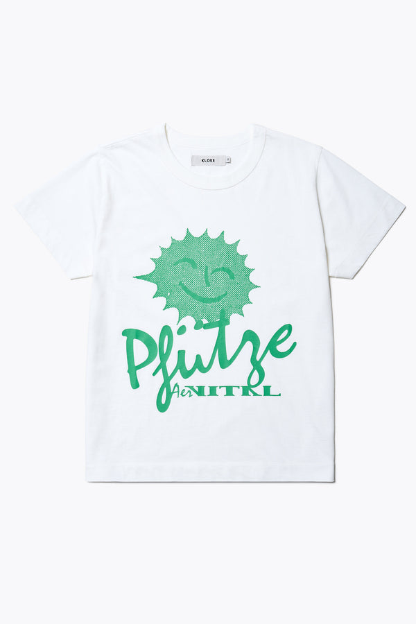 The Pfutze Print T Shirt in White and Green. A classic t-shirt cut from a soft cotton jersey, with a thick rib neckline and straight hem. Available in 5 sizes.