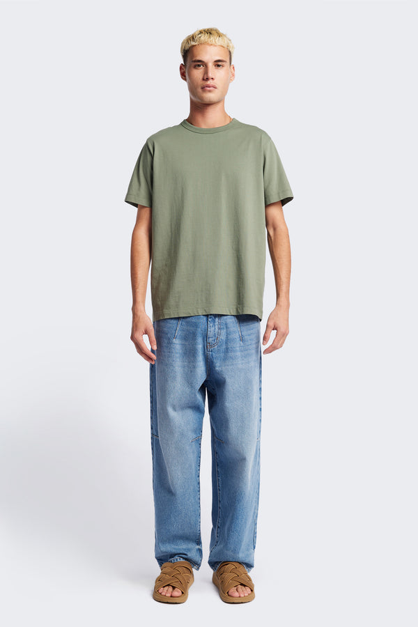 The Radius T-Shirt is a traditional men's tee with 1 x 1 rib-bound cover-stitched neckline that's reinforced at the back. Made from 100% organic cotton in Sage Green. Available in 5 Sizes. 