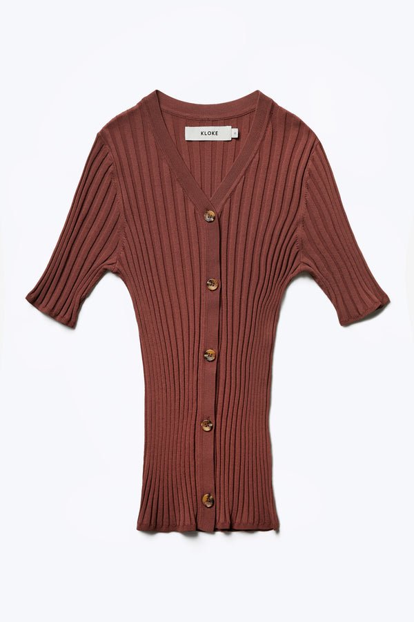 The front of the Delay Short Sleeve Knit a slim fit, V neck button up knit in a rib texture detail in a rich cocoa brown. 