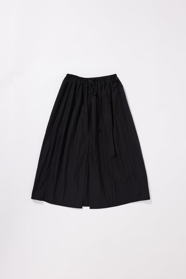 Poise Skirt Black