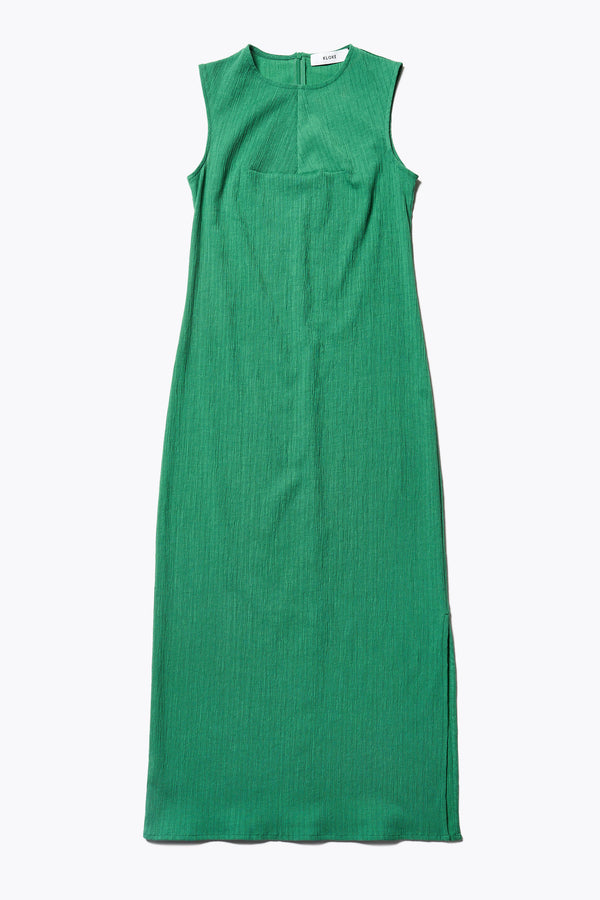 The Level Crinkle Dress in Green, a loose slim fit and stylish long length. Cut from lightweight crinkled crepe fabric this dress exudes everyday sophistication. Available in 4 sizes.