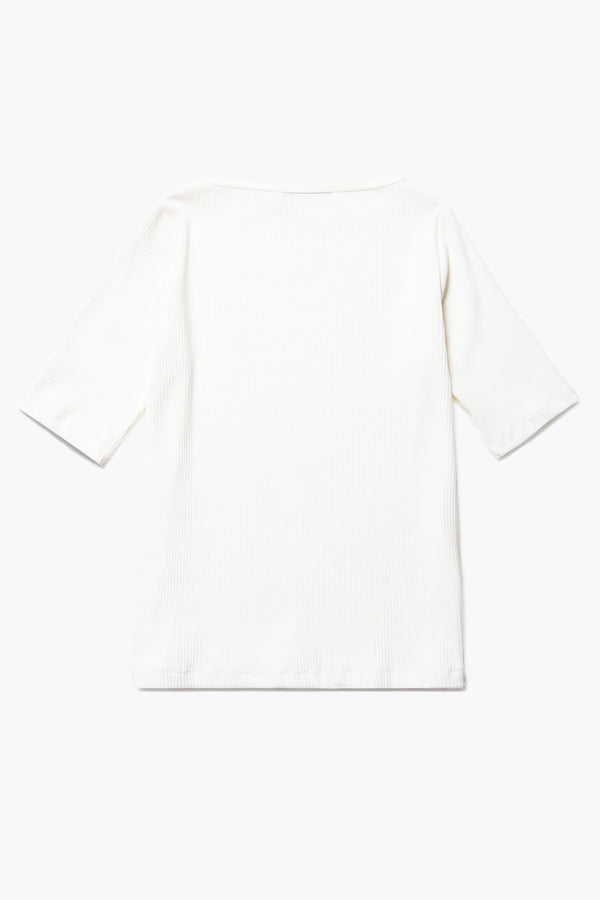 Flat Back of the arbour top, a slim-fitting t-shirt-style top, in off white. With a boat neckline and single bind trim, made from fine Japanese rib knit with slight stretch, perfect for casual and stylish outfits