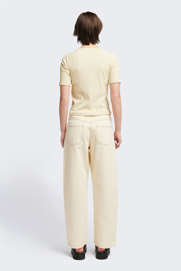 Back of the arbour top, a slim-fitting t-shirt-style top, in pale yellow. With a boat neckline and single bind trim, made from fine Japanese rib knit with slight stretch, perfect for casual and stylish outfits