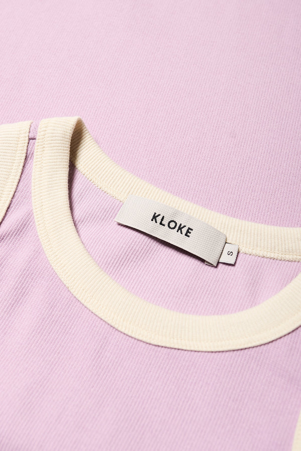 Close-up of the Japanese ribbed cotton fabric of the Kloke Flux Racer Back Tank. Available In 5 sizes. 