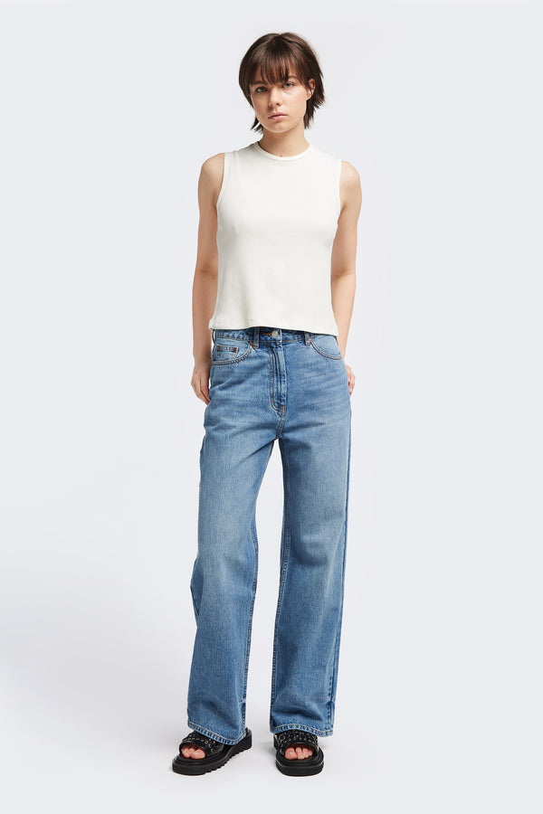 Front of the Hillside Tank in Off White, a slim-fitting crew neck top in fine Japanese rib knit, featuring a sleek, minimalist design