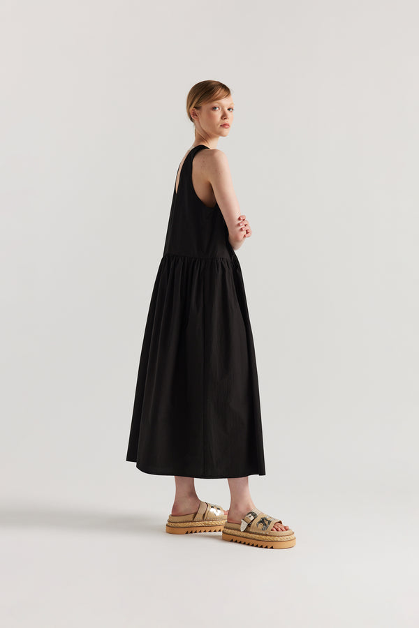 Nilas Dress Black