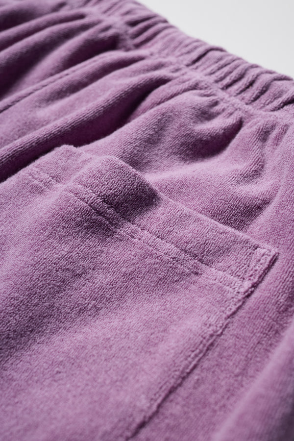 Detail view of the purple Oeko-Tex certified purple cotton terry 
