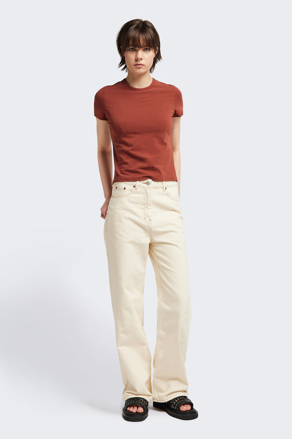 Front view of the Ride Short Sleeve top in Brick. A crew neck jersey top in Japanese cotton stretch with cap sleeves.
