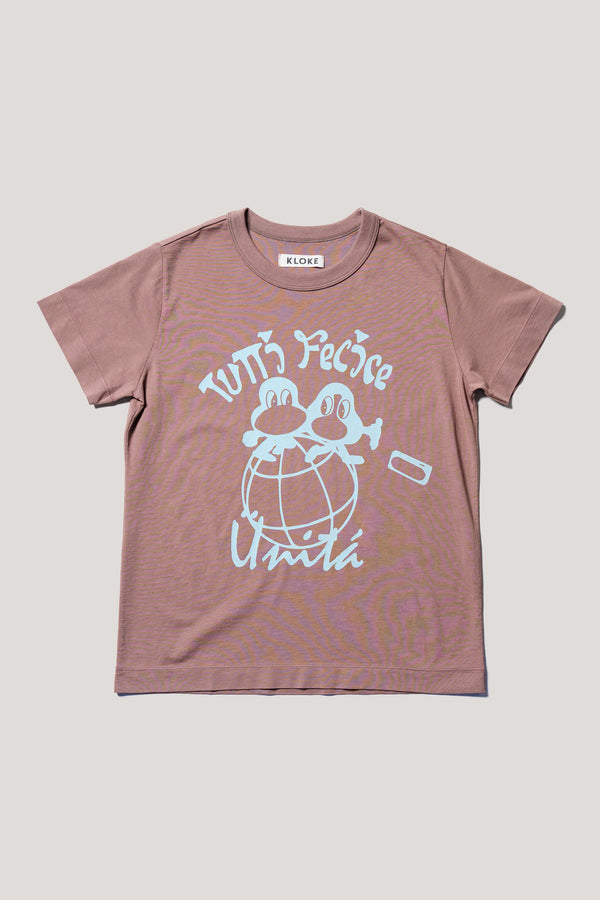 Flat front of the brown Classic T-shirt in organic cotton jersey with Tutti Felice placement print