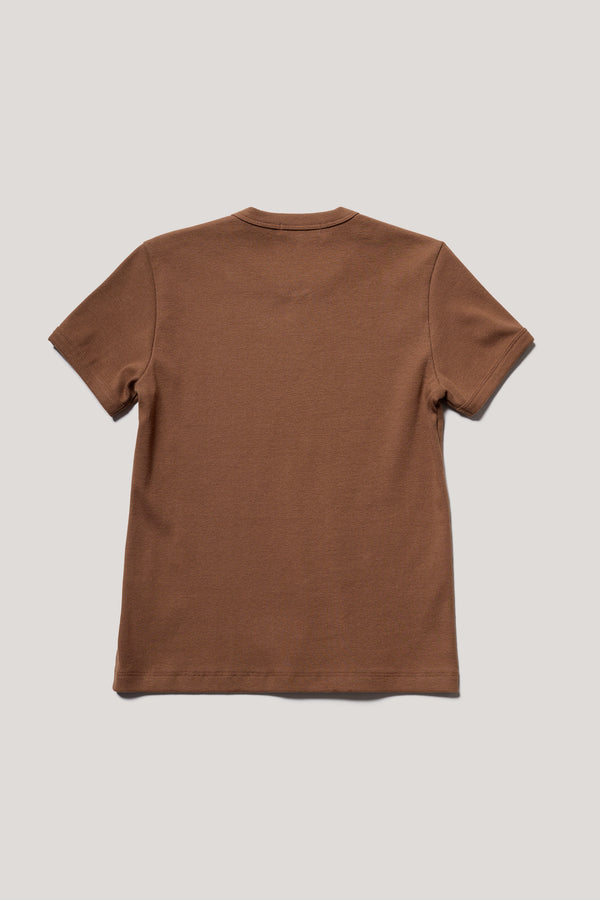 Flat back of the Veil rib slim-fit 70s-inspired ringer tee in cocoa brown, made from Japanese ribbed cotton.