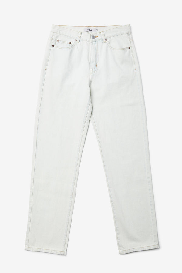 Spare Straight Jean Light Wash