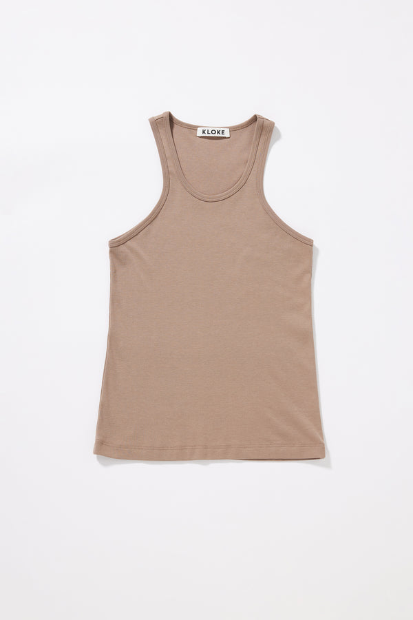 Breaker Tank in Fawn Flat front view showing slim fit silhouette, scoop neckline and 1x1 Japanese organic cotton rib construction