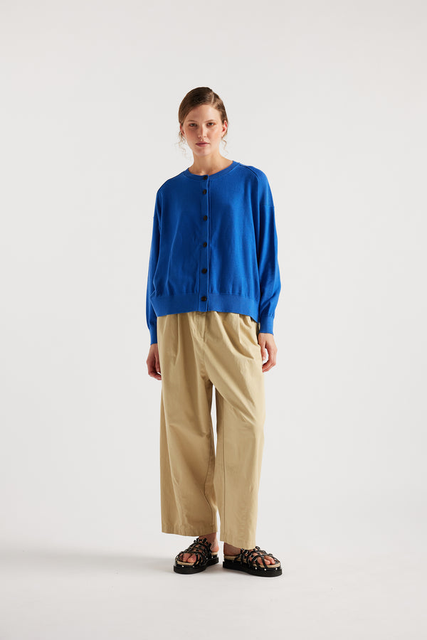 KLOKE cotton cardigan in yves blue, front view