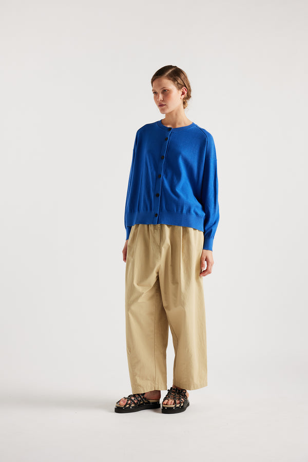KLOKE cotton cardigan in yves blue, angled front view