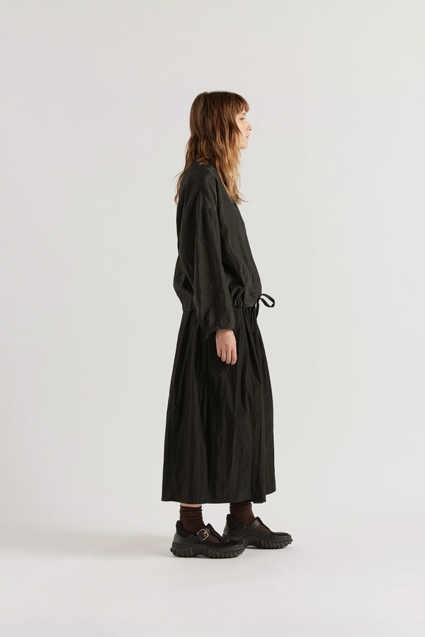 Poise Skirt Black