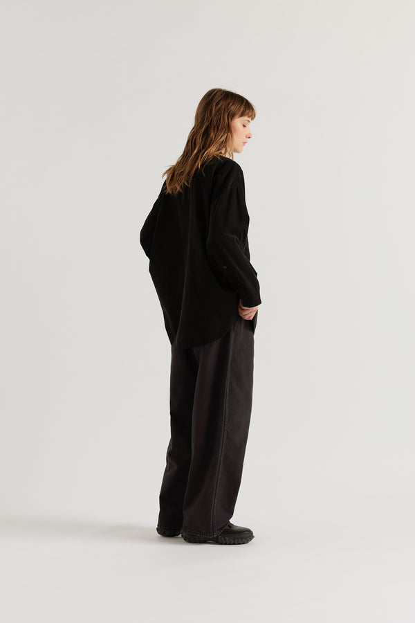 Unbound Jean Black Fade