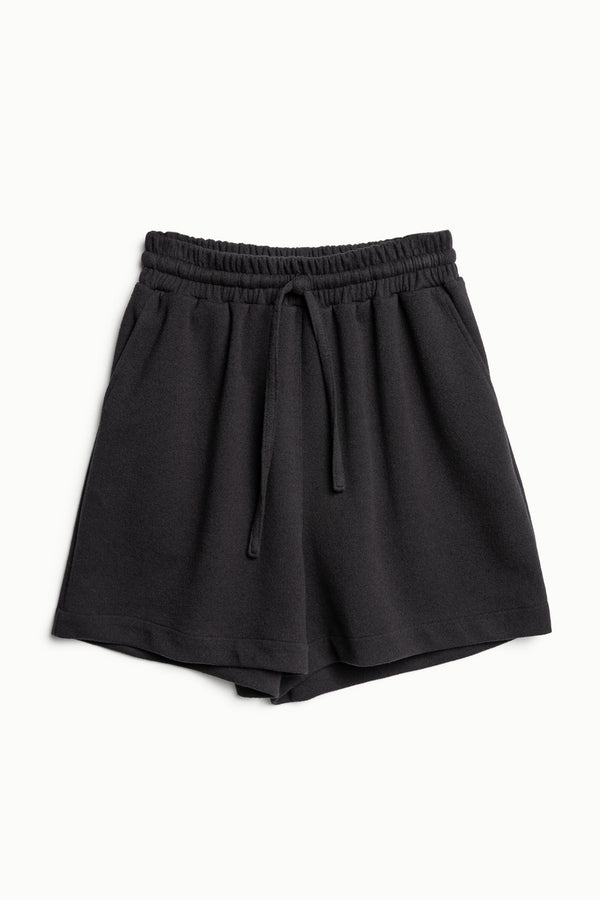 Silica Short Black