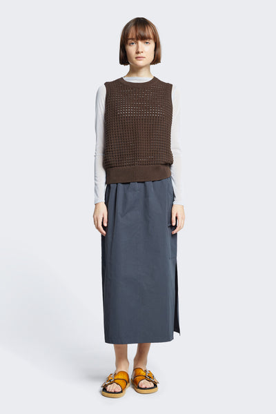Arch Vest Chocolate