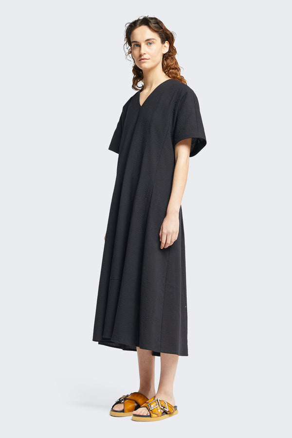 Surface Dress Black